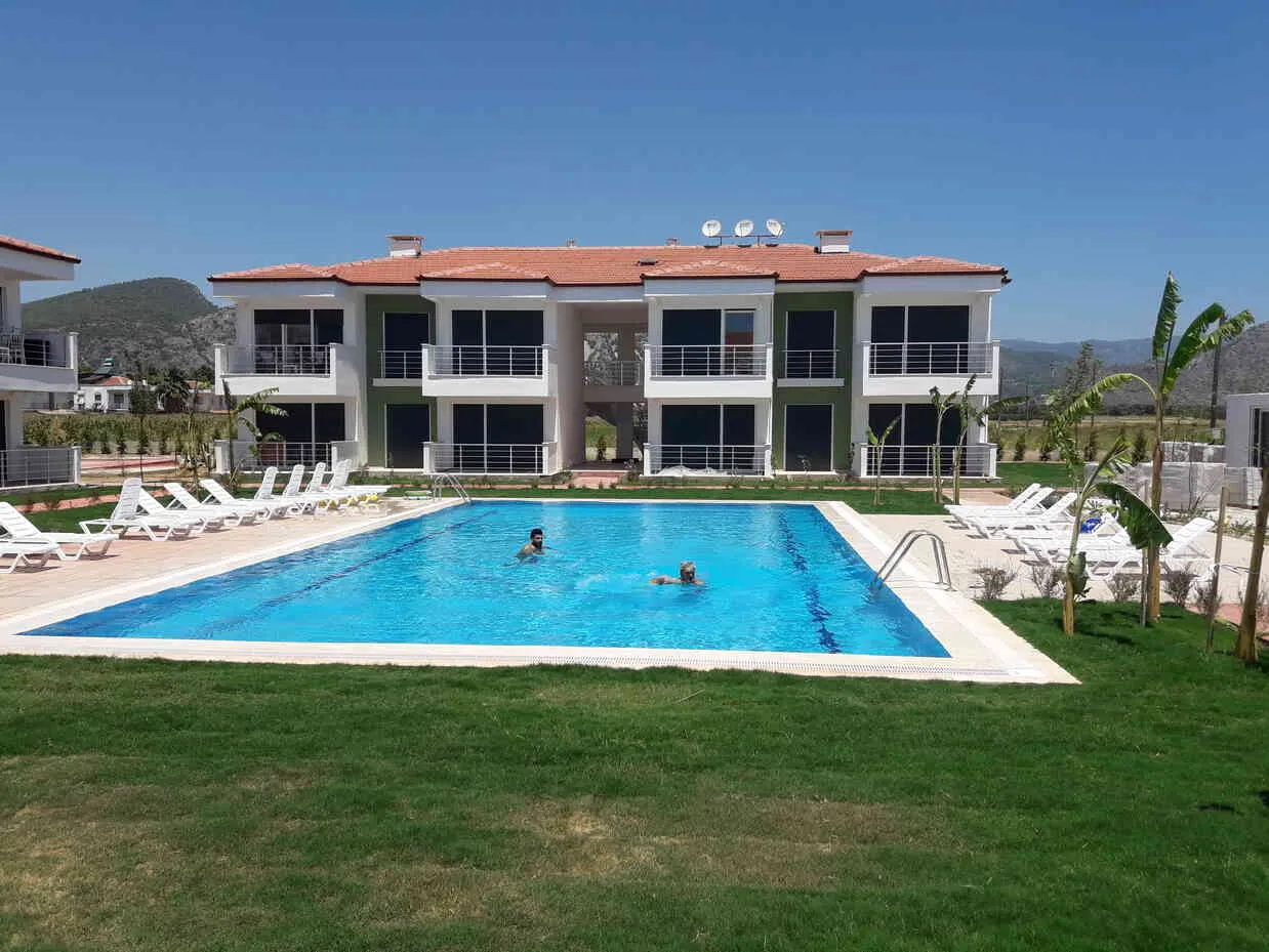 Safir Havuzları ile yüzme keyfini doyasıya yaşayın.